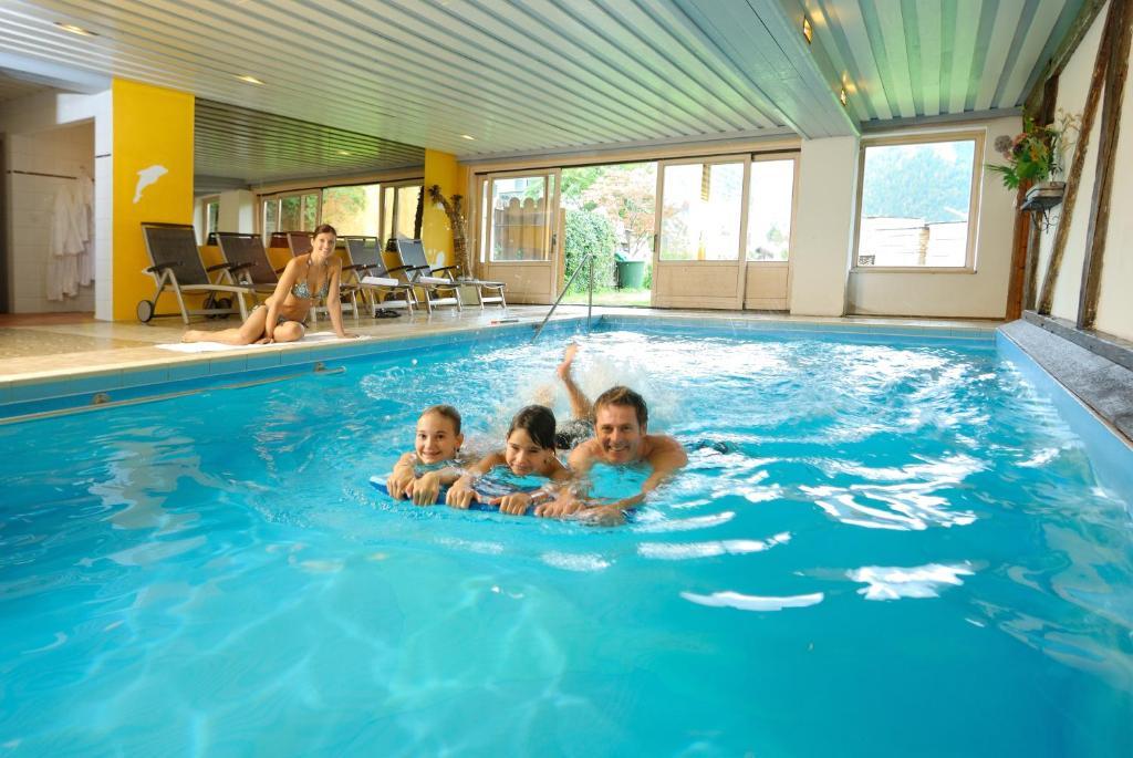 Familien- Und Vitalhotel Muehlpointhof Лофер Экстерьер фото