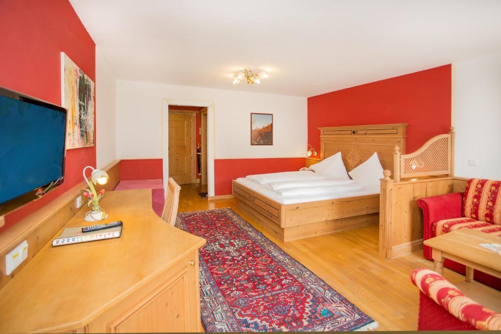 Familien- Und Vitalhotel Muehlpointhof Лофер Номер фото