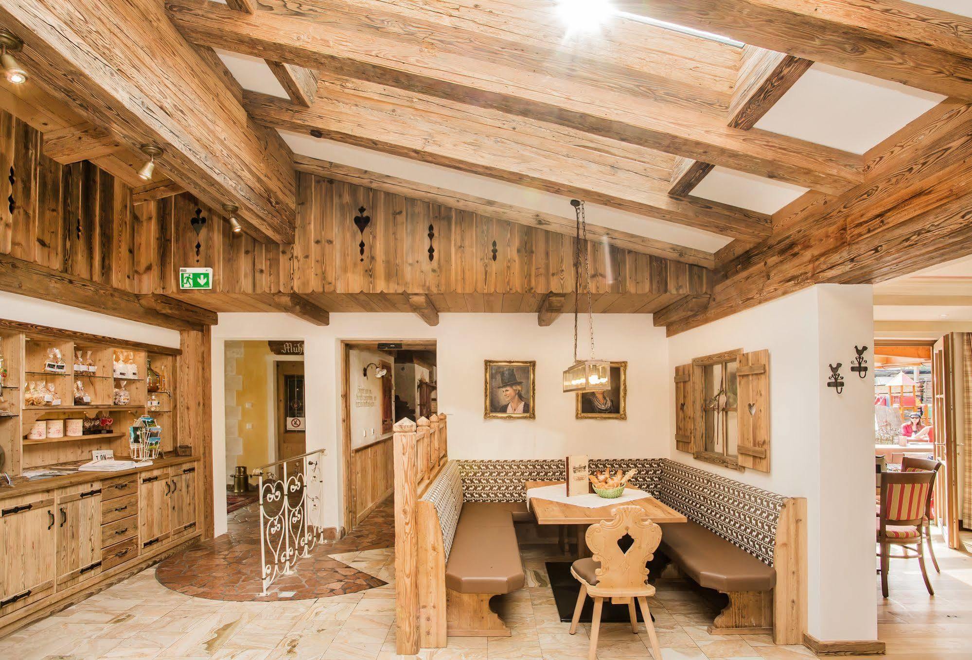 Familien- Und Vitalhotel Muehlpointhof Лофер Экстерьер фото