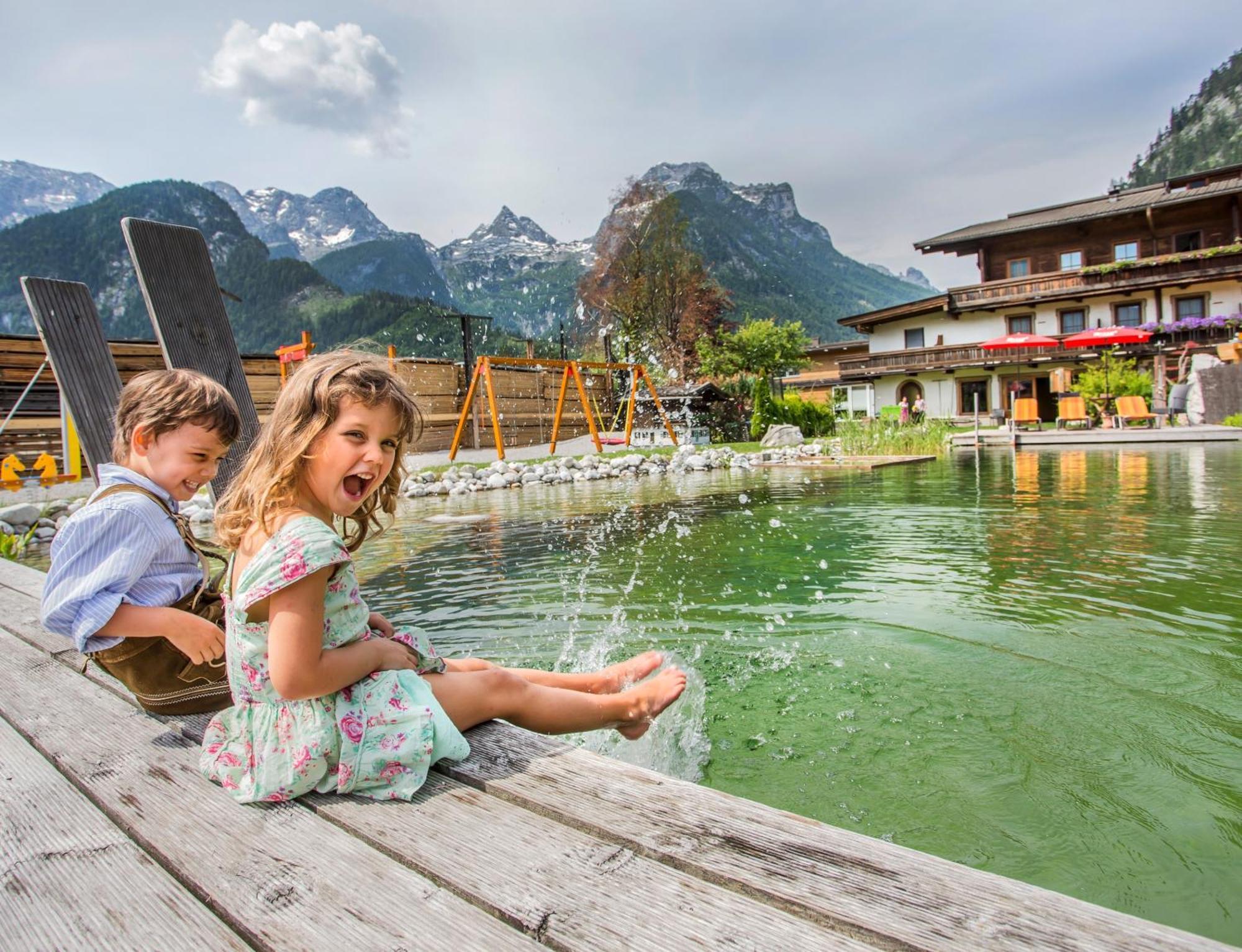 Familien- Und Vitalhotel Muehlpointhof Лофер Экстерьер фото