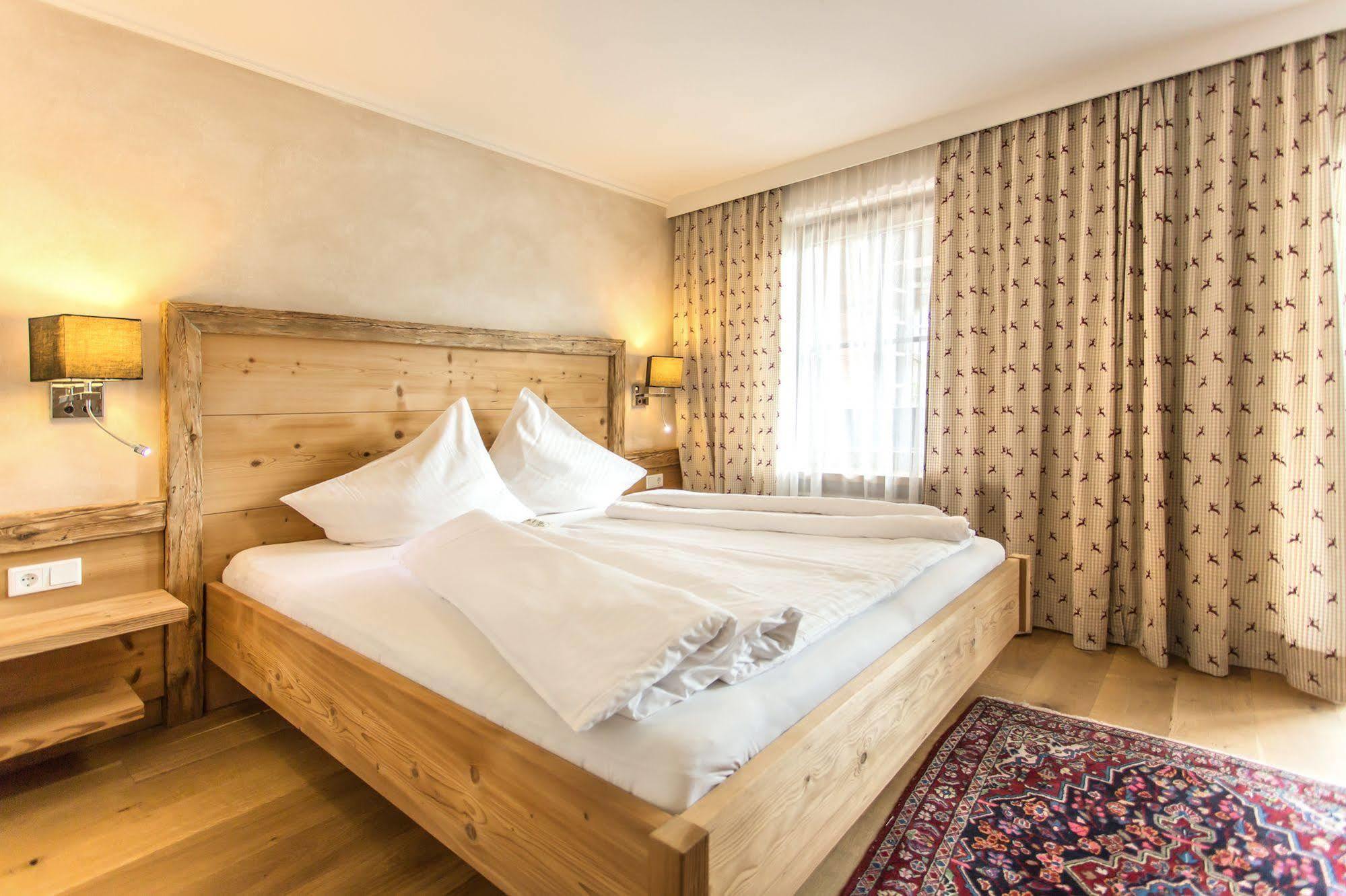 Familien- Und Vitalhotel Muehlpointhof Лофер Экстерьер фото